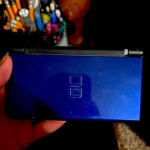 Nintendo DS + 6 DS Games